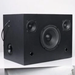 Amantii TRU-VIEW Cube 20-Inch 3-Sided Smart Electric Fireplace (CUBE-2025WM) -Top Tier Shop amantii amantii tru view cube 20 3 sided electric fireplace cube 2025wm 28047073443934